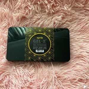 Apres gel x short square sculpted tips